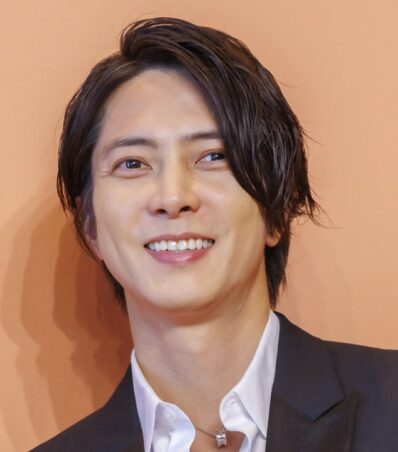 【徹底検証】山下智久の身長とシークレットブーツ説の真相！共演者との比較も紹介