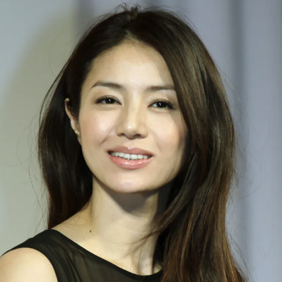 井川遥の実家は本当にお金持ち？家族や育った環境と今の生活を深掘り