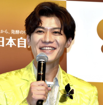 新浜レオンの母親の顔画像は公開されている？CM出演や美人説の真相まとめ