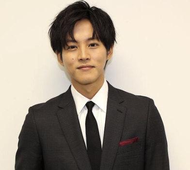 【サバ読み疑惑】松坂桃李の身長183cmは本当？高く見えない理由と噂を徹底解説