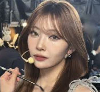 【別人】niziuマユカの顔は変わった？整形疑惑や痩せた説を徹底解説！