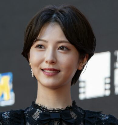 【画像検証】浜辺美波の顔が変わった噂と実際の変化を専門家が徹底分析！？