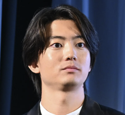 伊藤健太郎の復帰はなぜ賛否が多い？早すぎる声と世間の反応まで徹底解説