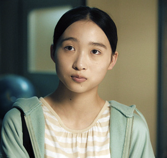 伊藤蒼の母親は何者？語られない理由と子役時代を支えた家庭の真実