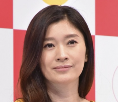 篠原涼子の息子・次男は本当に存在する？インスタ未公開理由と顔画像が注目される背景とは？