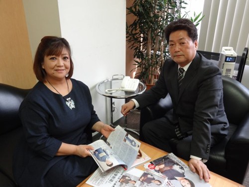 松原のぶえさんと実弟で事務所社長の廣原伸輝さん